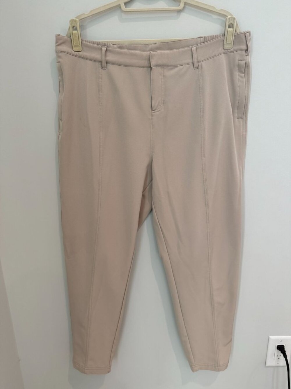 32 Degrees Cool Women's Light Beige Commuter Pants Size 16